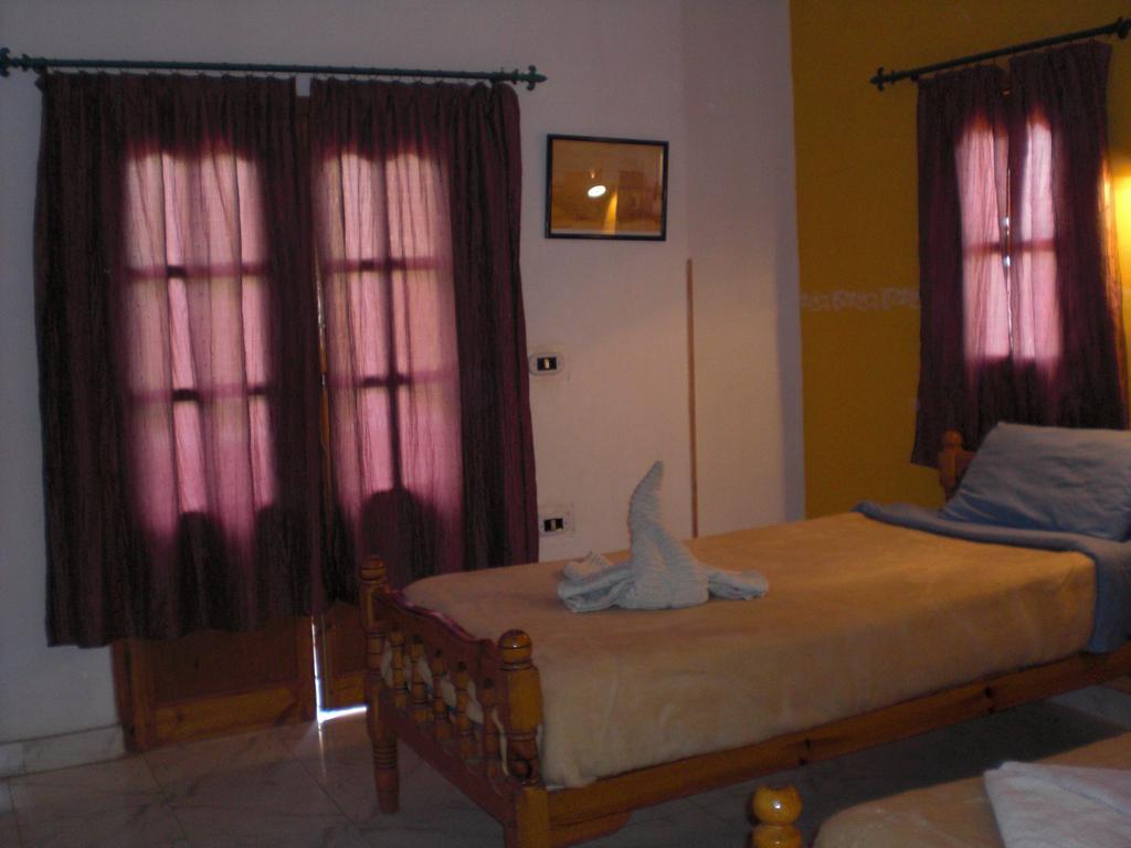 El Fayrouz Hotel Luxor Eksteriør bilde